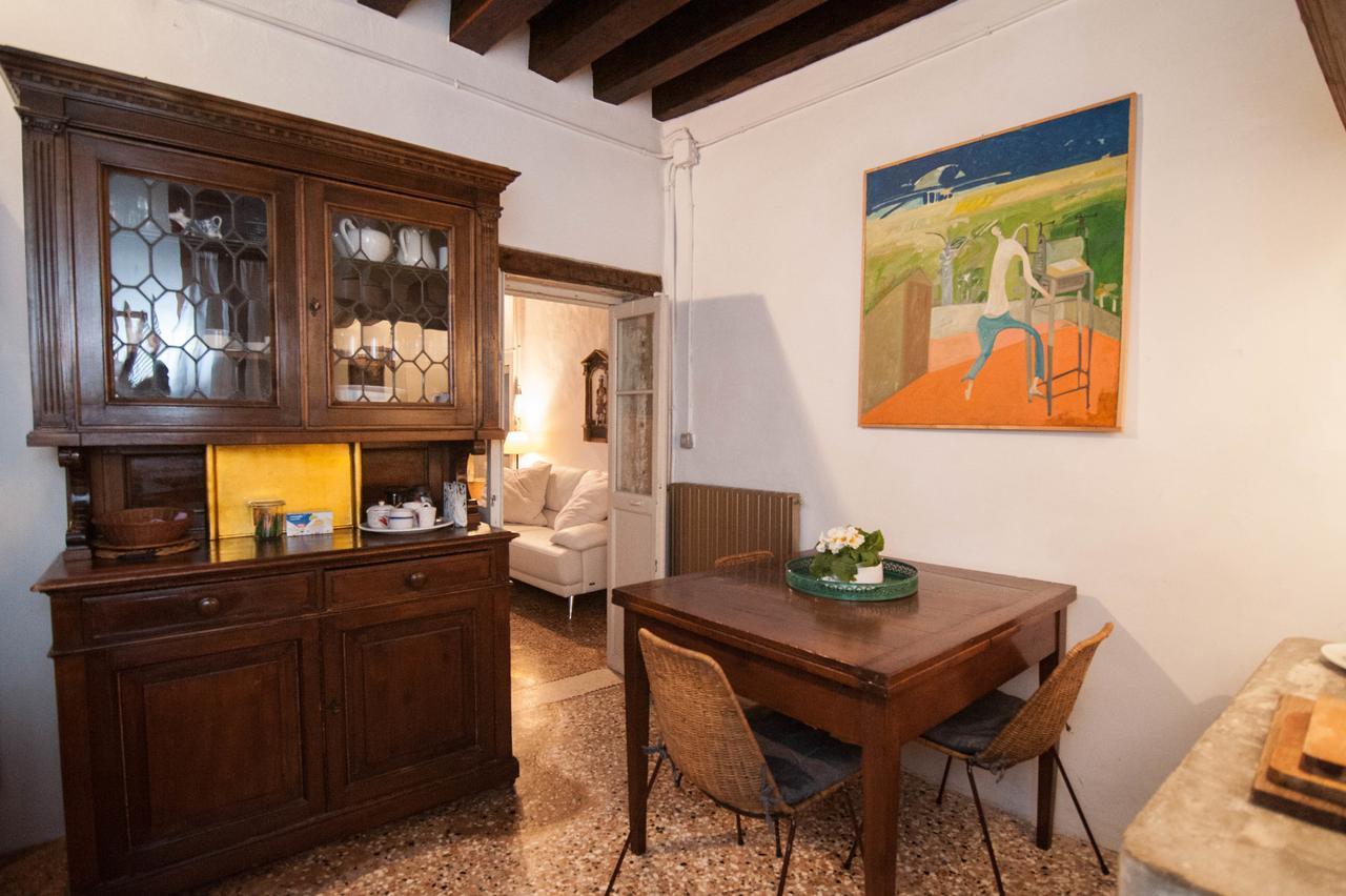 Appartamento Casa 300 เวนิส ภายนอก รูปภาพ